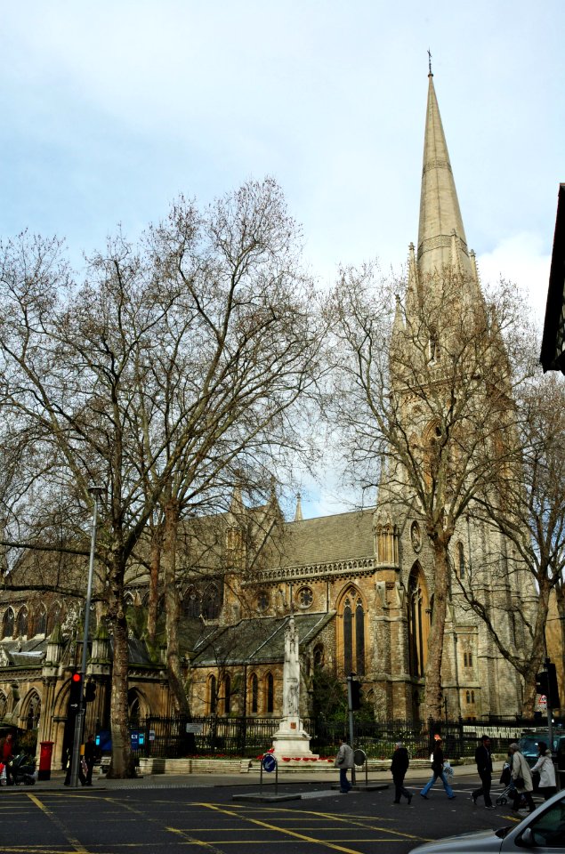 St-Mary-Abbots-Kensington-20060330-003