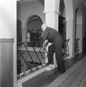 Stichting 1940-1945 Herstellingsoorden. Paleis Het Loo, Bestanddeelnr 901-0550