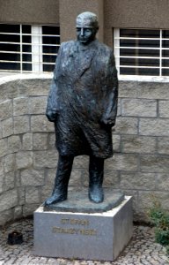 Stefan Starzynski monument Nitschowa 01
