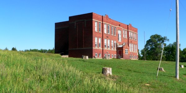 Steele City, Nebraska school from NW 2