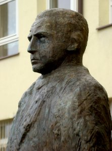 Stefan Starzynski monument Nitschowa 05