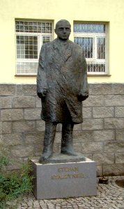 Stefan Starzynski monument Nitschowa 03