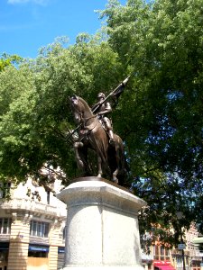 Statue de Jeanne d’Arc Toulouse 02