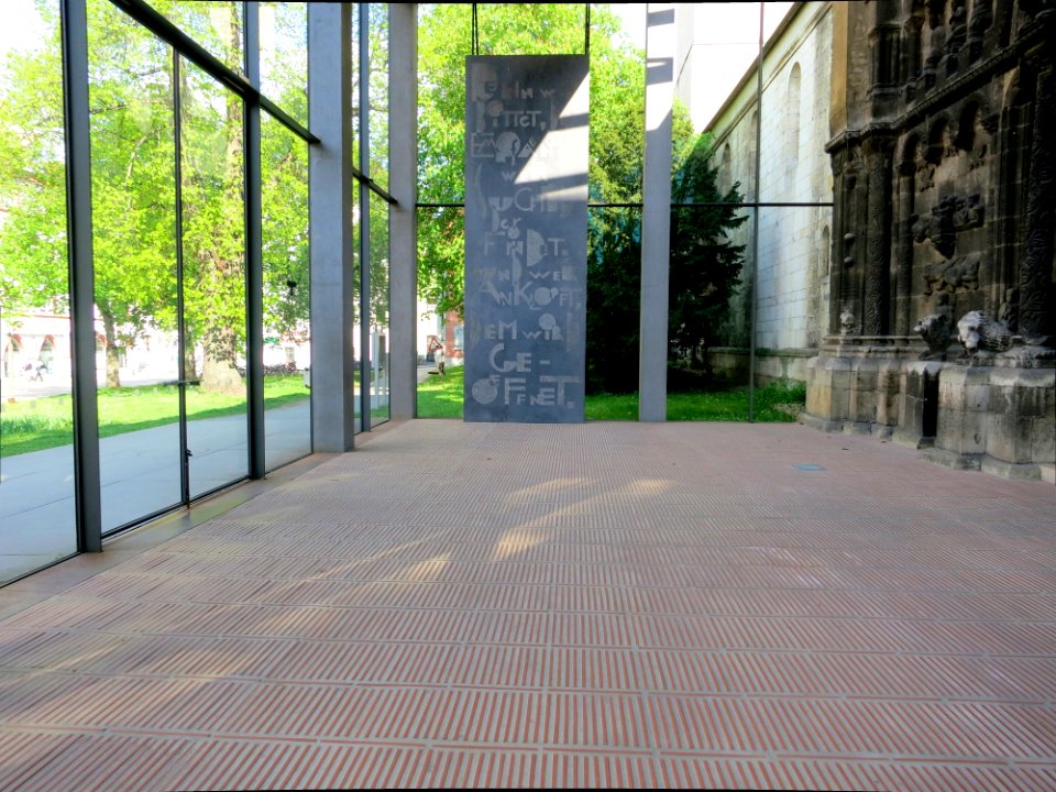 Steele Vorraum Schottenkirche