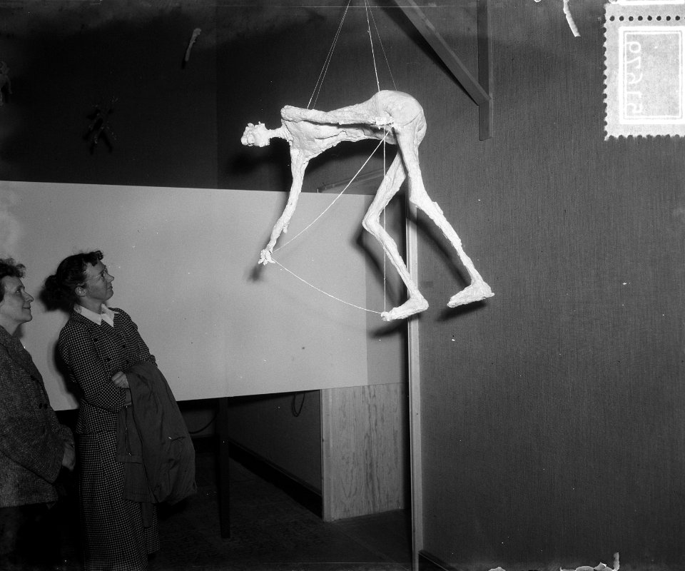 Stedelijk Museum tentoonstelling Duivel in Beeld. Geklauwde duivel, Bestanddeelnr 905-1679