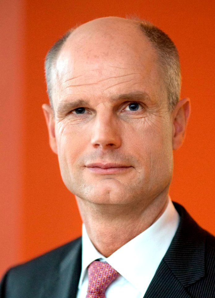 Stef Blok 2013 02 (cropped)