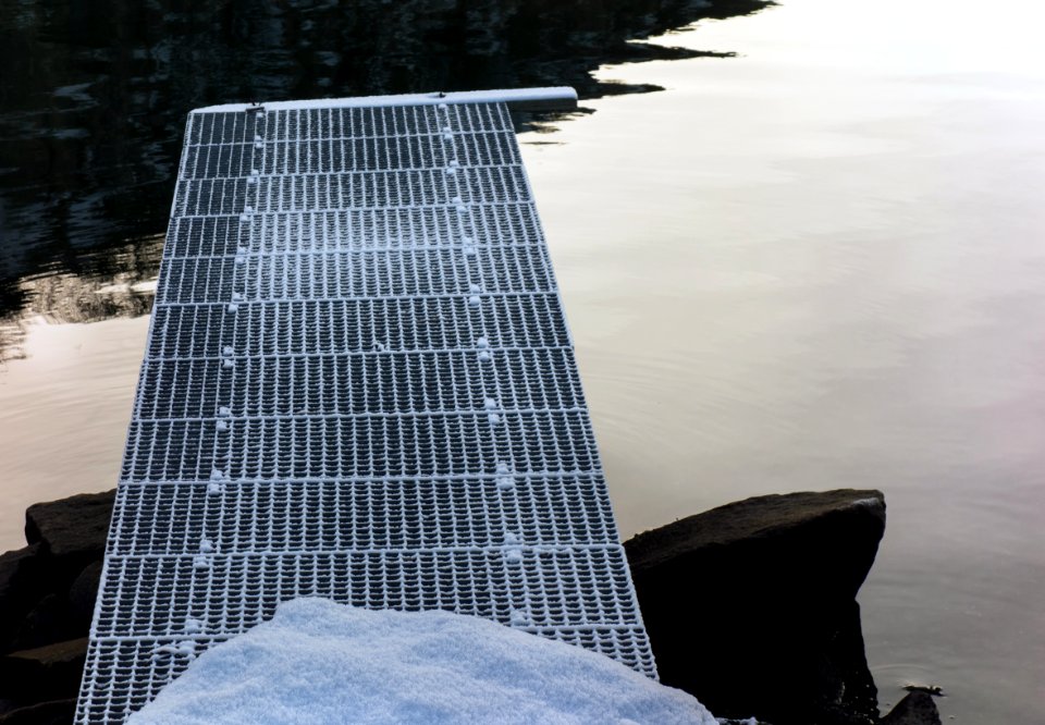Steel grate jetty by Brofjorden 2