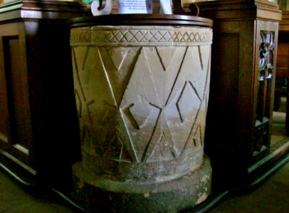 Steeple Aston, font