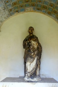 Statue - Cloisters - Mosteiro de Santa Cruz - Coimbra, Portugal - DSC09705