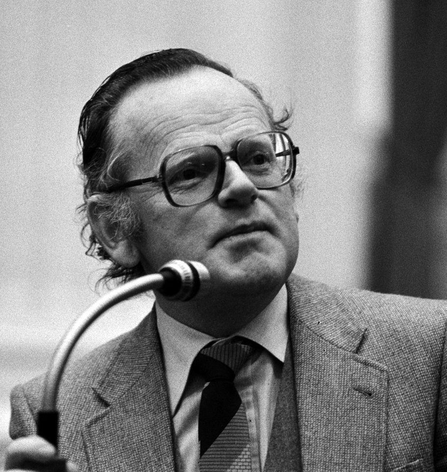 Steef C Weijers (CDA) aan het woord, Bestanddeelnr 930-7363 (cropped)