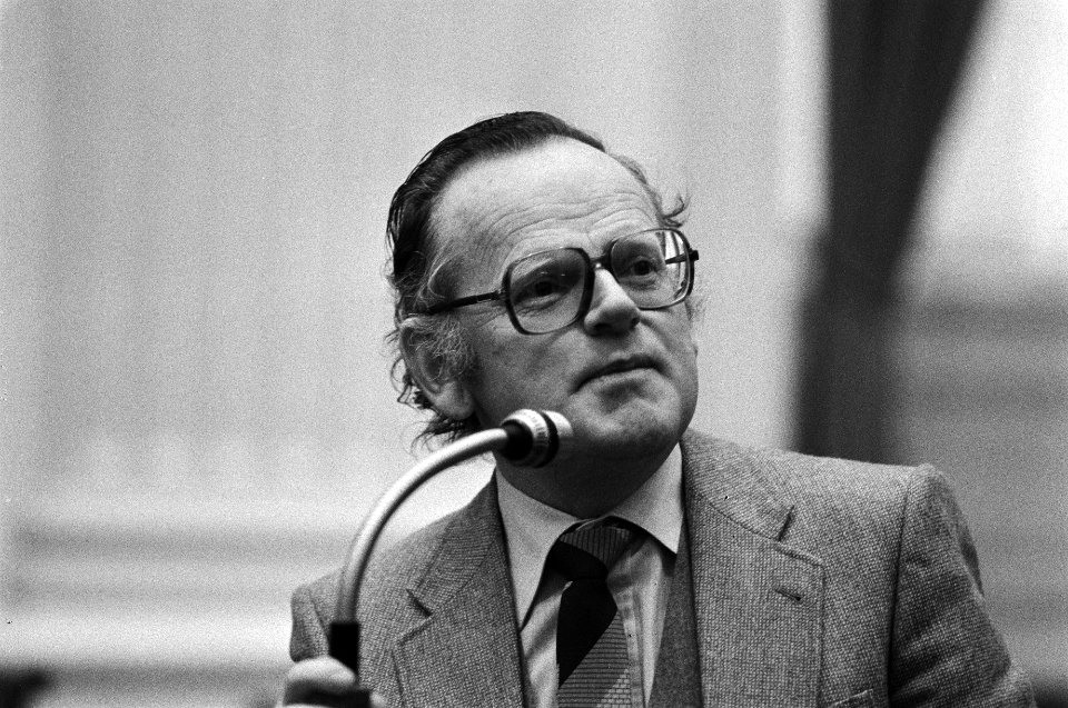 Steef C Weijers (CDA) aan het woord, Bestanddeelnr 930-7363