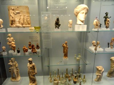 Statuettes - Ny Carlsberg Glyptotek - Copenhagen - DSC09305