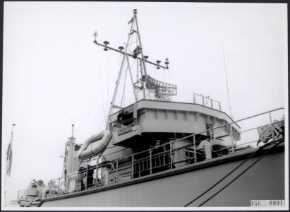 Stationsweg Groningen feestelijke overdracht van de bij scheepswerf E.J. Smit…, Bestanddeelnr 156-0991