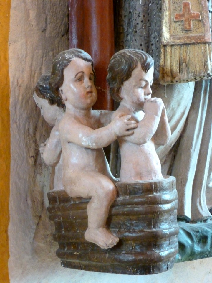 Statue de Saint-Nicolas (Champ-le-Duc) 2