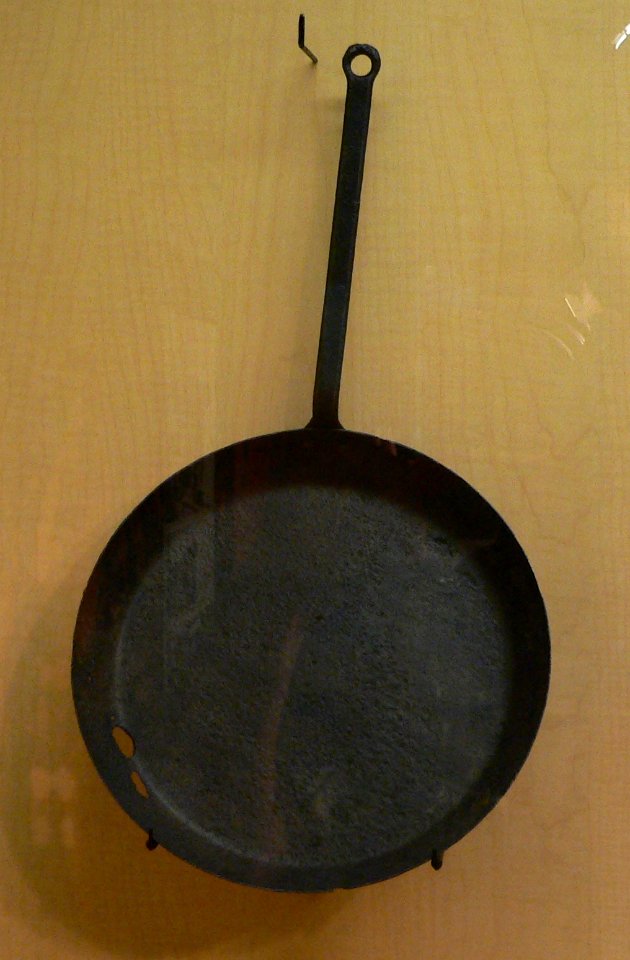 Steamboat Bertrand exhibit pan