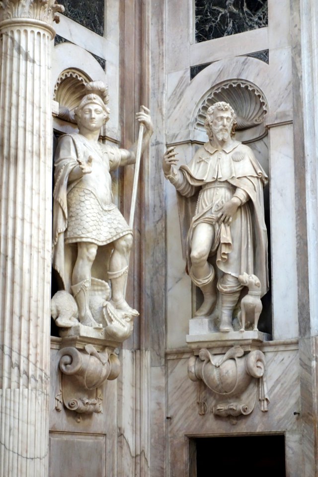 Statues 1 - San Pietro in Banchi (Genoa) - DSC01249