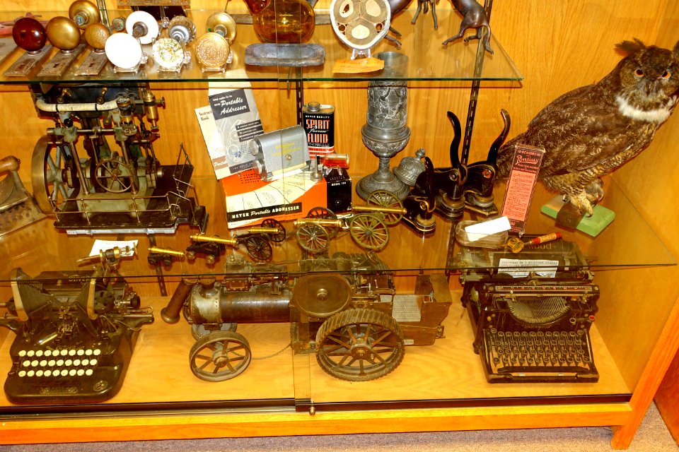 Steam engines, doorknobs, and typewriters - Mount Angel Abbey Museum - Mount Angel Abbey - Mount Angel, Oregon - DSC00072