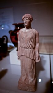 Statuette inv CA 1263 – MSR – Rituels Grecs-2