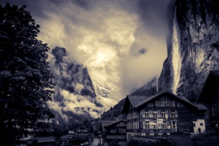 Staubbach Falls In Lauterbrunnen (220841433)
