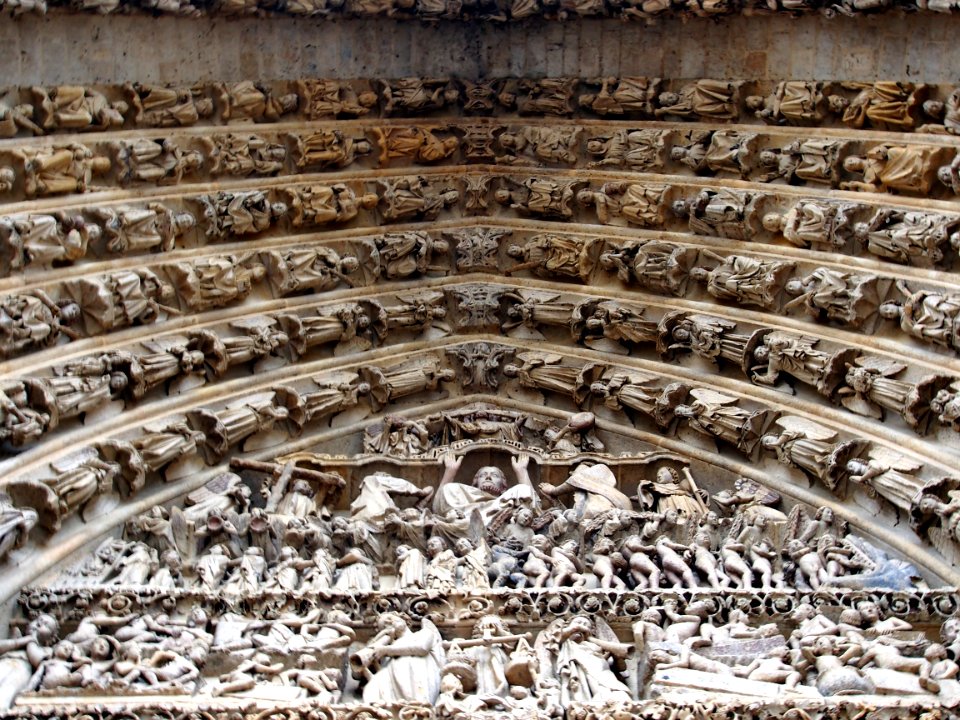Statues of Amiens Cathedral, pic3
