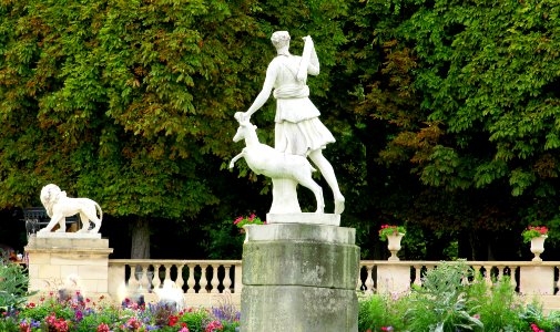Statue de Diane Chasseresse