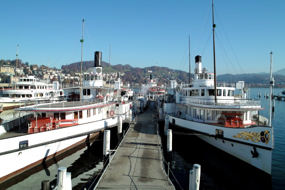 Steamers Lucerne November 2011