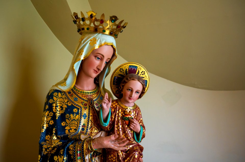 Statue vierge de la basilique-cathédrale Notre-Dame de Québec 34