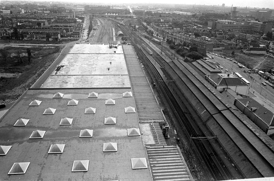Station NS te Den Haag , als vervanging staatsspoor, geopend, nieuw station van , Bestanddeelnr 926-7097