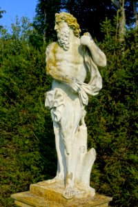 Statue 04 - Grand Allée - Castle Hill on the Crane Estate - Ipswich, Massachusetts, USA - DSC06377
