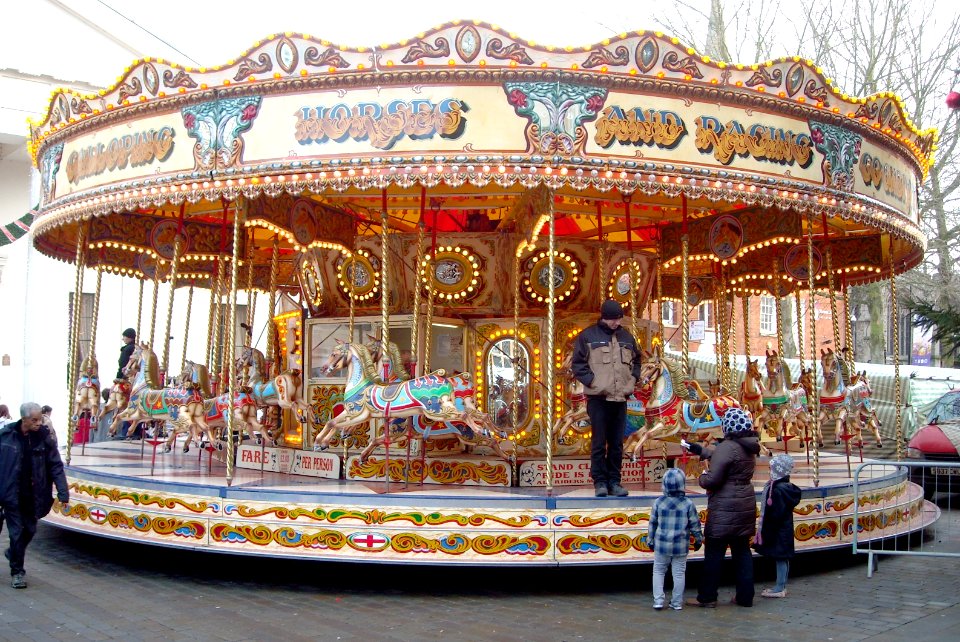 StationaryCarousel