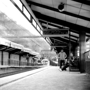 Station Square station, 2001