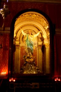 Statue der Maria in der Kathedrale Maria Himmelfahrt