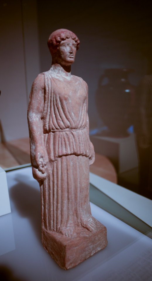 Statuette inv CA 1263 – MSR – Rituels Grecs