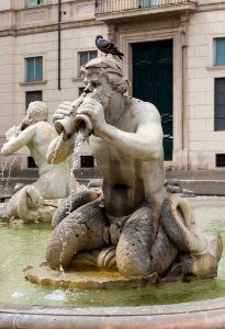 Statue fountaine piazza Navona, Rome, Italy
