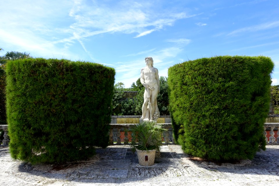 Statue - Vizcaya Museum and Gardens - Miami, Florida - DSC08606