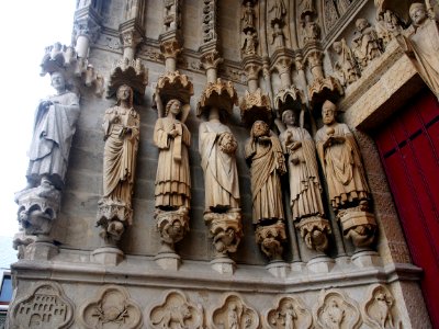 Statues of Amiens Cathedral, pic6