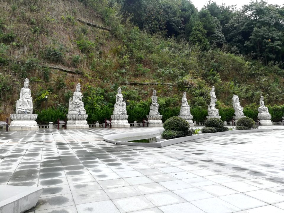 Statues of Guanyin in Miyin Temple, picture22