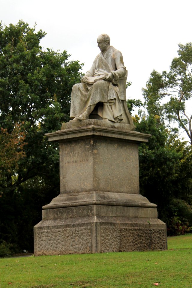 Statue of Sir John Dinham