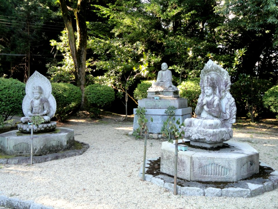 Statues - Mii-dera - Otsu, Shiga - DSC07261