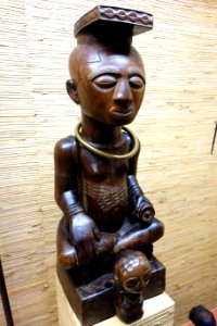 Statuette - Royal Museum for Central Africa - DSC07124