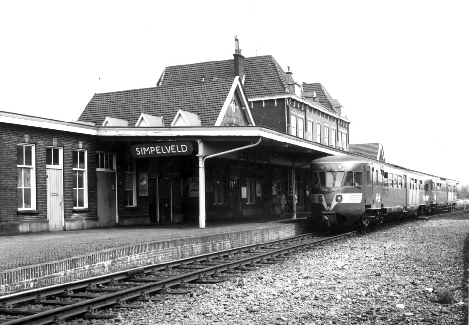 Station Simpelveld met DE-I - HUA-151343