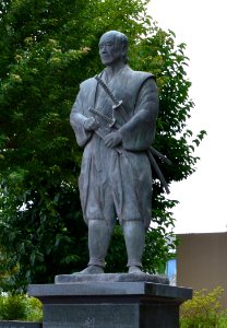Statue of Tsukahara Bokuden