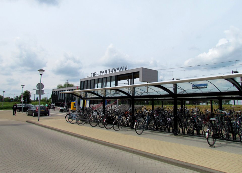 Station Tiel Passewaaij 2017-1