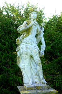 Statue 13 - Grand Allée - Castle Hill on the Crane Estate - Ipswich, Massachusetts, USA - DSC06433