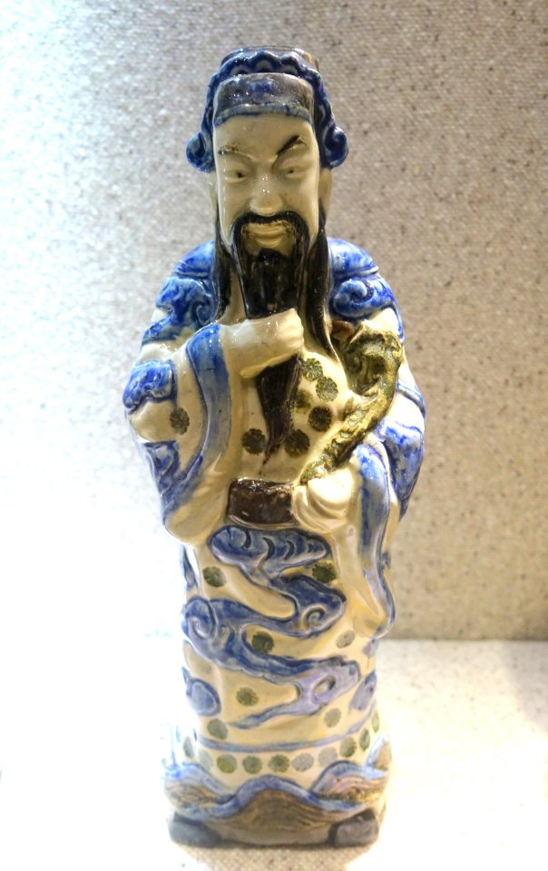 Statue of Three Stars (Fu-Lu-Shou), Bat Trang kiln, Hanoi, Nguyen dynasty, late 19th to early 20th century, polychrome ceramic - National Museum of Vietnamese History - Hanoi, Vietnam - DSC05453