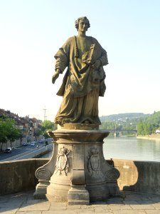 Statue of Saint Totnan - Alte Mainbrücke, Würzburg - DSC02928