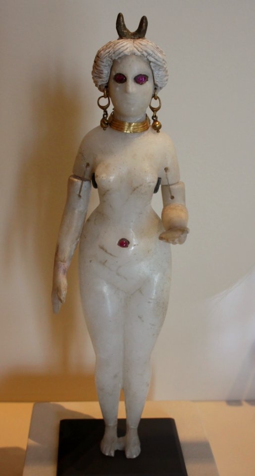 Statuette Albâtre Rubis Louvre AO 20127 14012018 3