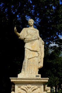 Statue 3 outside Galleria Borghese - Rome, Italy - DSC04577