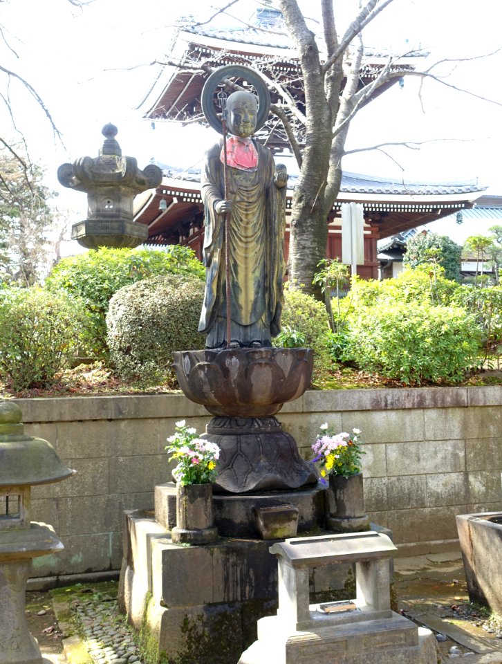 Statue - Gokokuji - Bunkyo, Tokyo, Japan - DSC07776