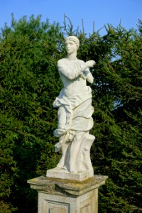 Statue 01 - Grand Allée - Castle Hill on the Crane Estate - Ipswich, Massachusetts, USA - DSC06369